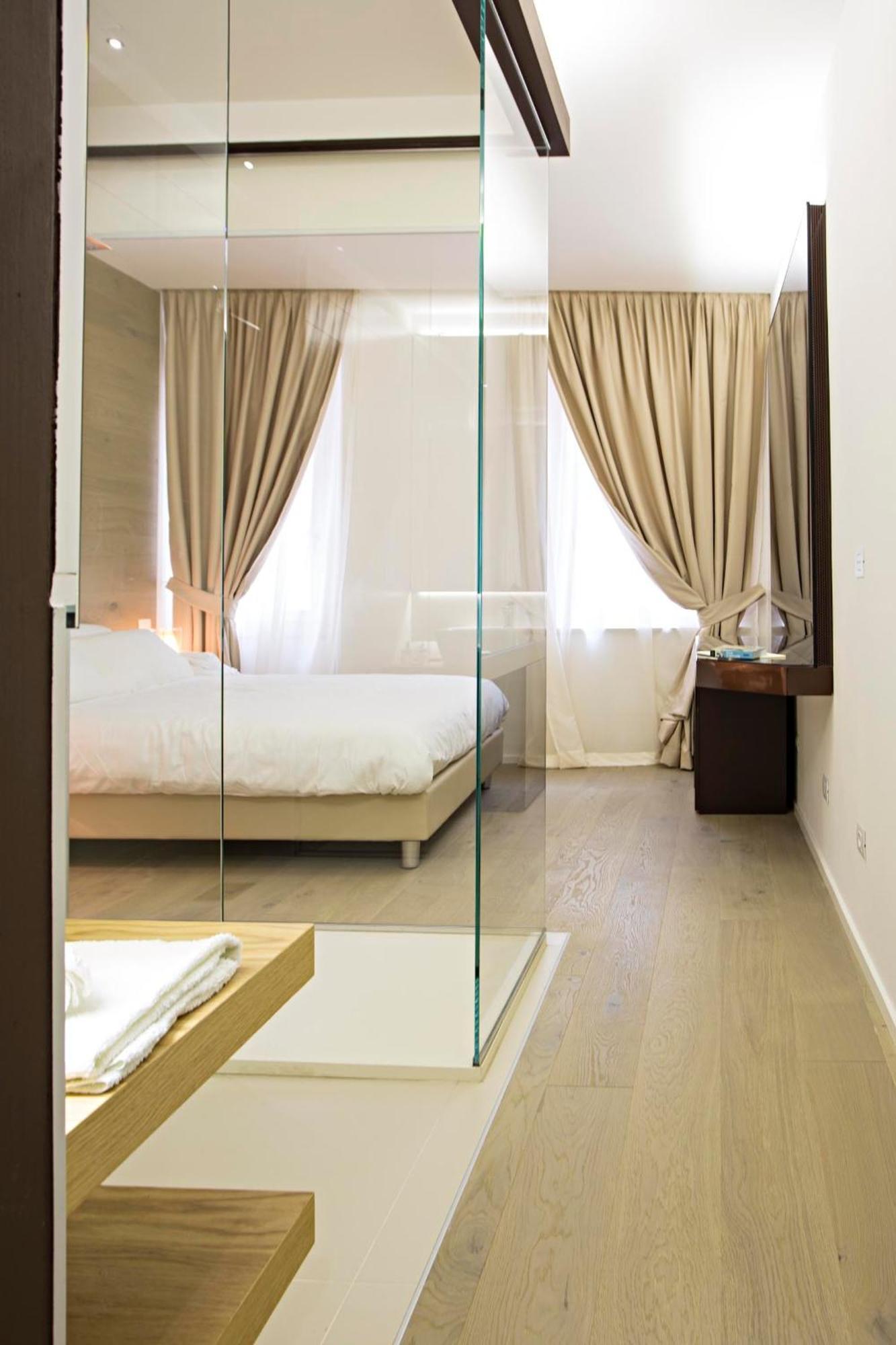 Borgoleoni 18 - Room And Breakfast Ferrara Room photo